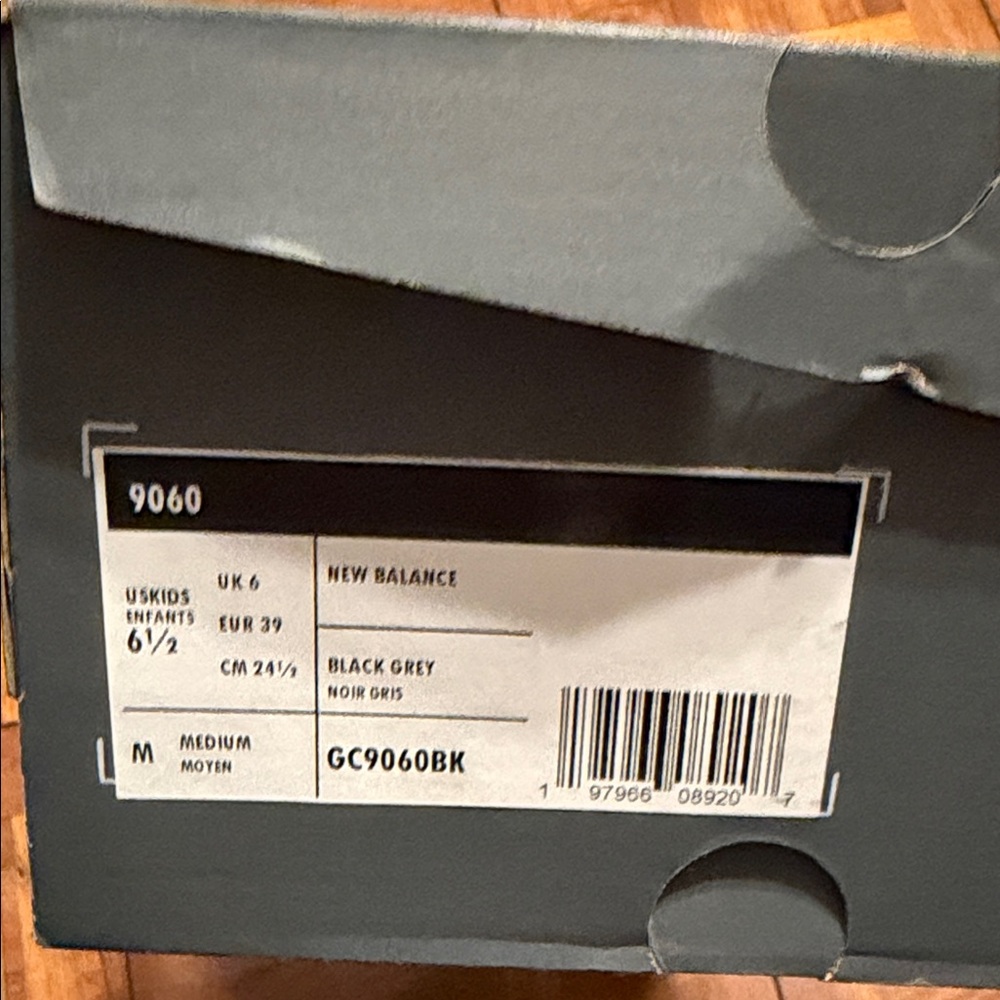 New Balance Black and Gray Sneakers
